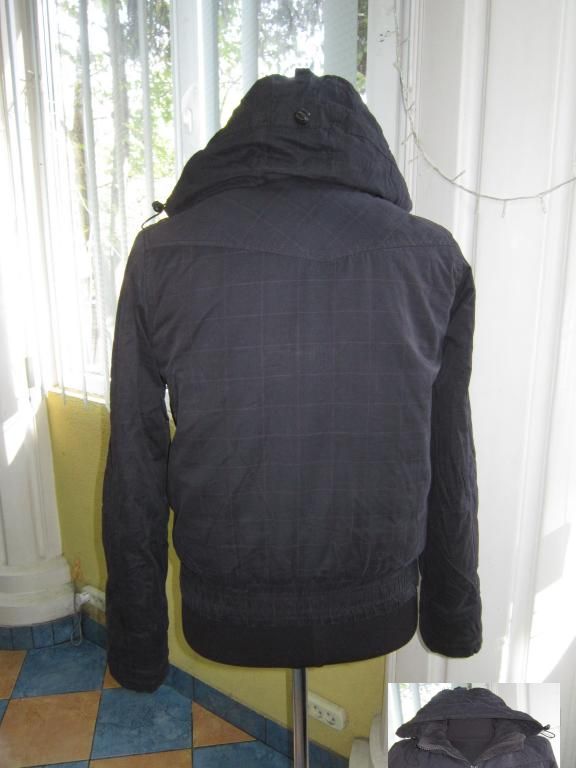 Фото 2. Утеплённая женская куртка с капюшоном FISHBONE. Лот 589