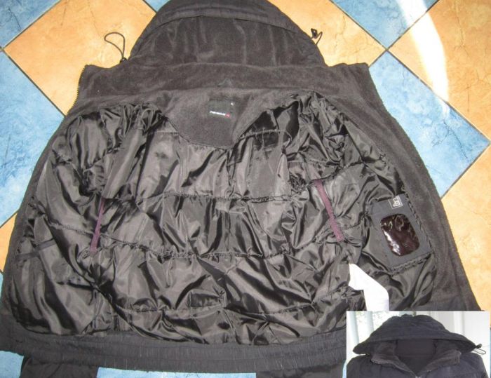 Фото 5. Утеплённая женская куртка с капюшоном FISHBONE. Лот 589