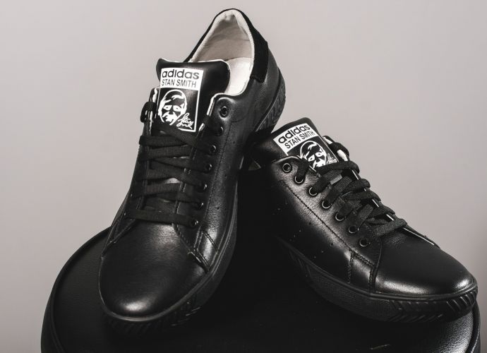 Фото 6. Мужские кожаные черные кеды Adidas Stan Smith 10765