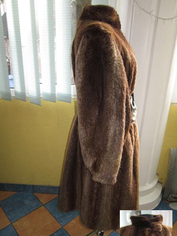 Фото 3. Большая шикарная женская натуральная бобровая шуба. Германия. Лот 690
