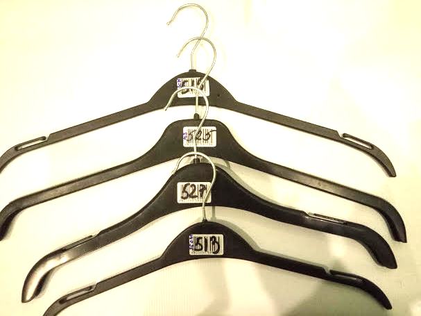 Вешалки-плечики для легкой одежды по низким ценам