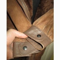 Натуральная женская куртка-косуха на меху. Германия. Лот 699