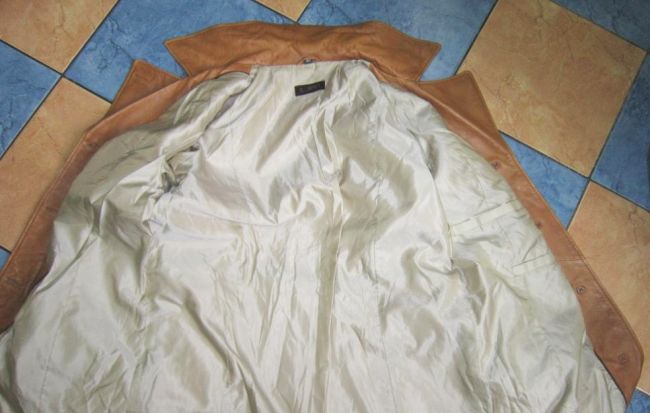 Фото 4. Стильная женская кожаная куртка CABRINI. Италия. Лот 595