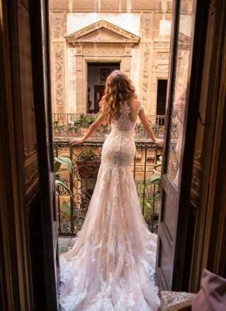 Фото 4. Свадебное платье Lussano Bridal