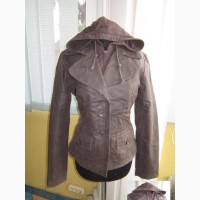 Женская кожаная куртка с капюшоном YESSICA. 46/48р. Лот 1062