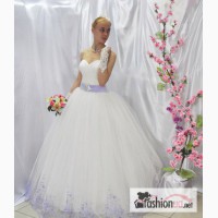 Свадебное платье модель Дарина с вышивкой в Украинском стиле