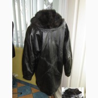 Стильная женская кожаная куртка - косуха с капюшоном. Лот 312