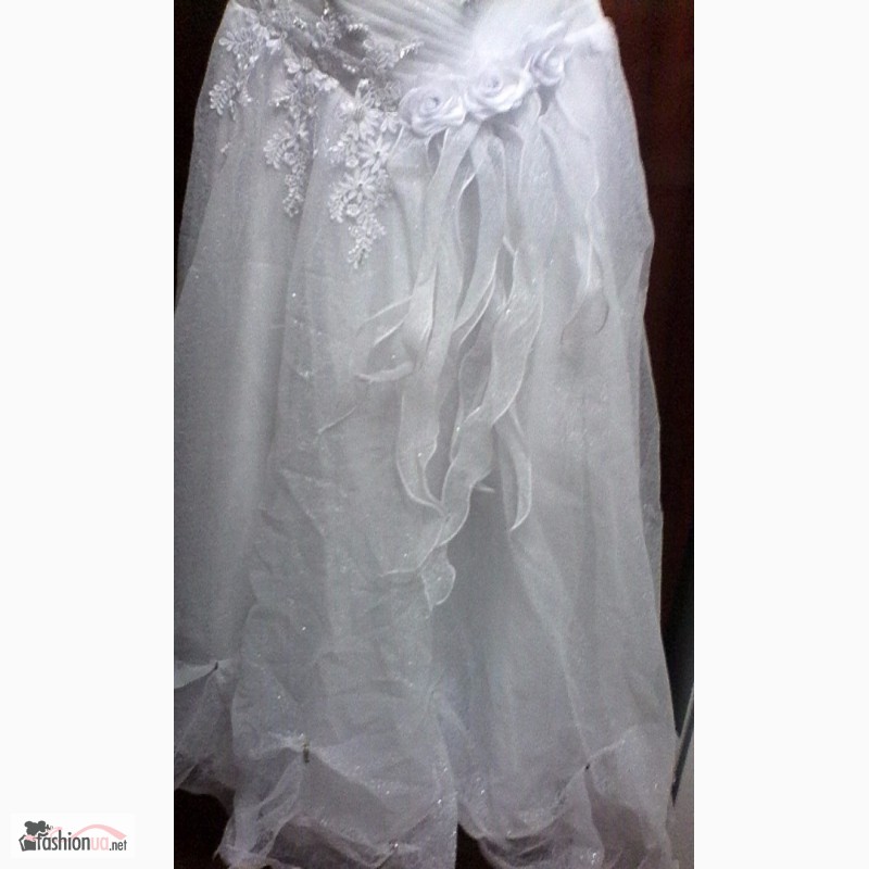 Фото 2. Свадебное платье