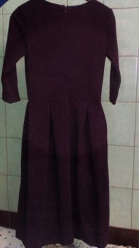 Фото 8. Сукня кольору марсала з прикрасою(р.44)/платье темно-сливового цвета с украшением