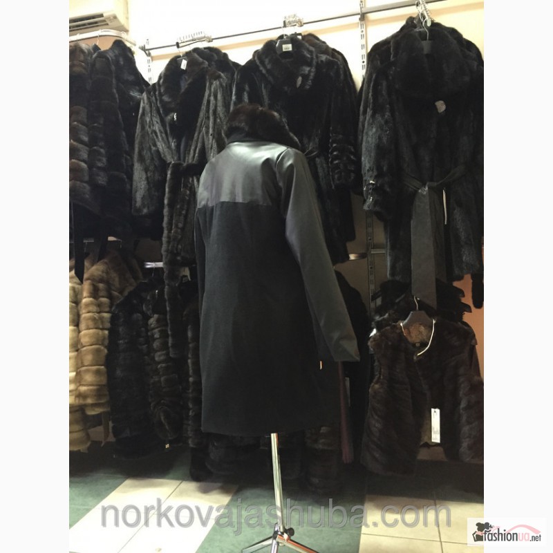 Фото 6. Модное кашемировое пальто с норковым воротником