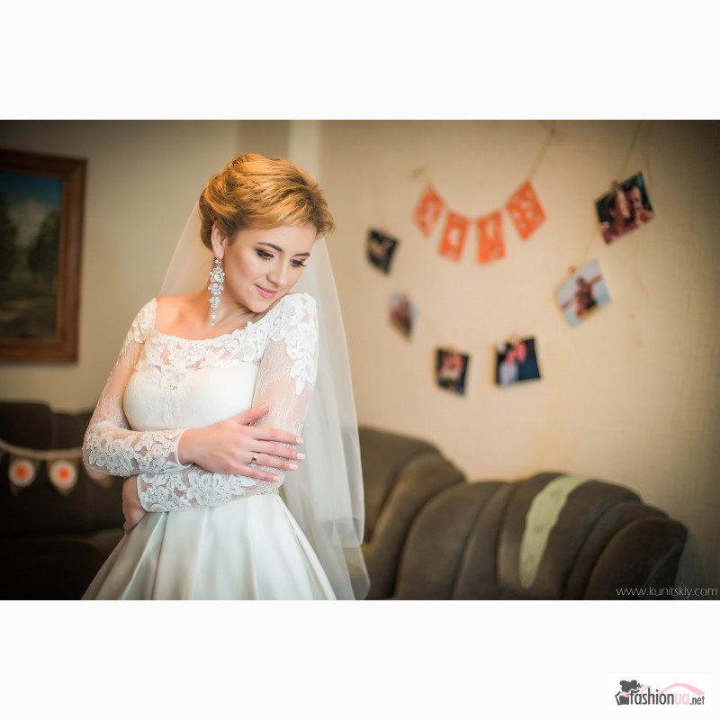 Фото 4. Вишукана та сучасна весільна сукня від Ida Torez