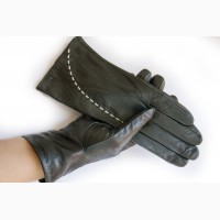Женские кожаные перчатки на меху