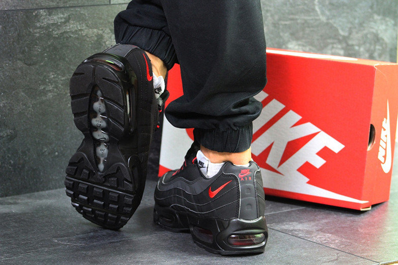 Фото 7. Кроссовки Nike Air Max 95 Black Red Черные зимние с мехом