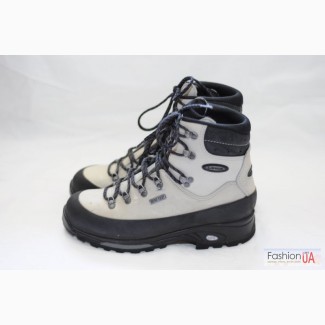 Lowa Tibet Pro GTX 41,5 .