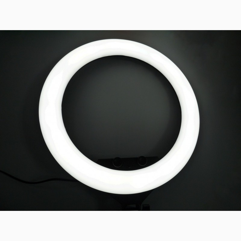 Фото 4. Кольцевая LED лампа SLP-G500 45см 220V 3 крепл.тел. + пульт + чехол