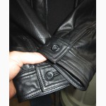Оригинальная кожаная мужская куртка VIA CORTESА. Лот 300