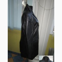 Оригинальная женская кожаная куртка-плащ. Германия. Лот 849