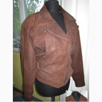 Оригинальная женская кожаная куртка-косуха с поясом. Лот 234