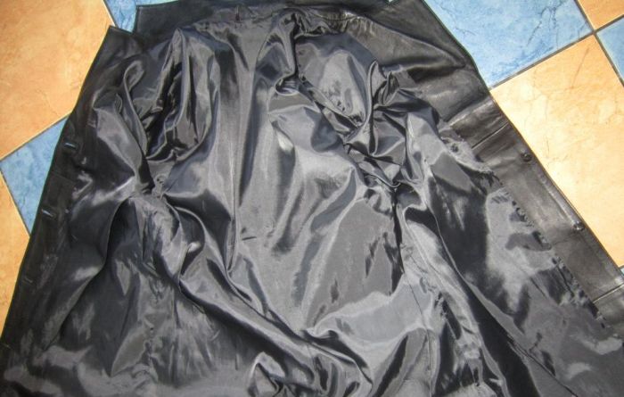 Фото 4. Классическая женская кожаная куртка - плащ. Германия. Лот 952