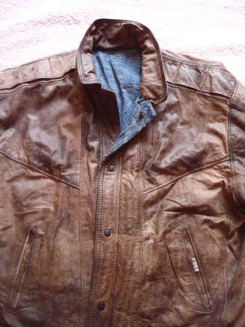 Фото 2. Большая кожаная мужская куртка. Лот 606