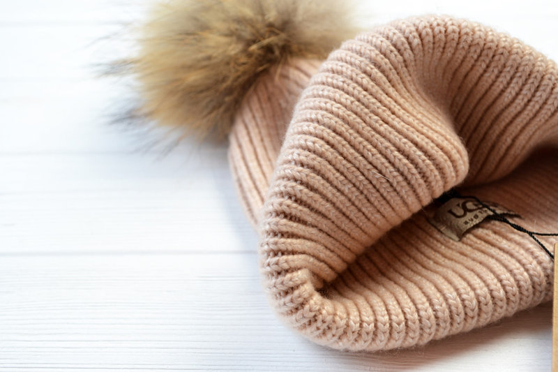 Фото 6. Зимняя шерстяная шапка, очень теплая! мех енота, разные цвета